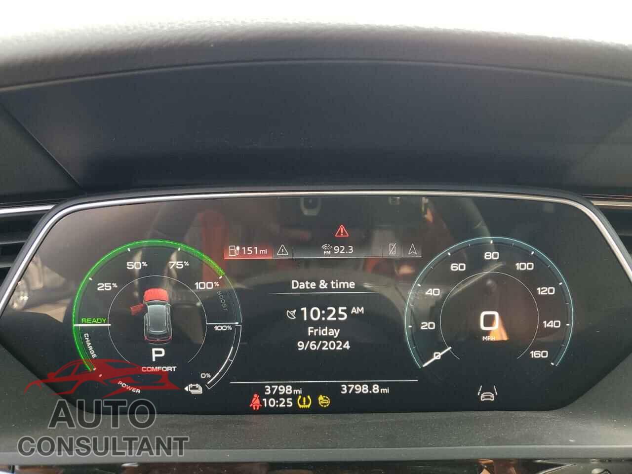 AUDI E-TRON 2023 - WA1AAAGE1PB025748