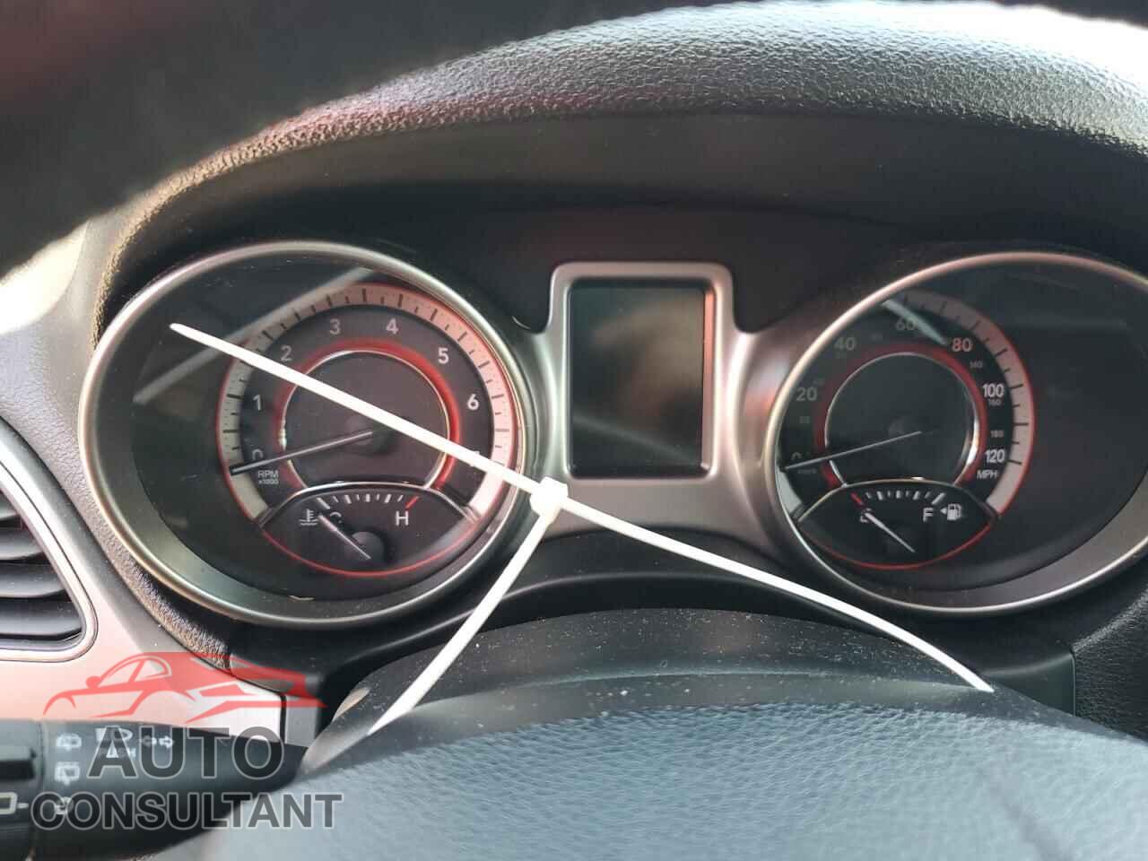 DODGE JOURNEY 2017 - 3C4PDDGG5HT685723