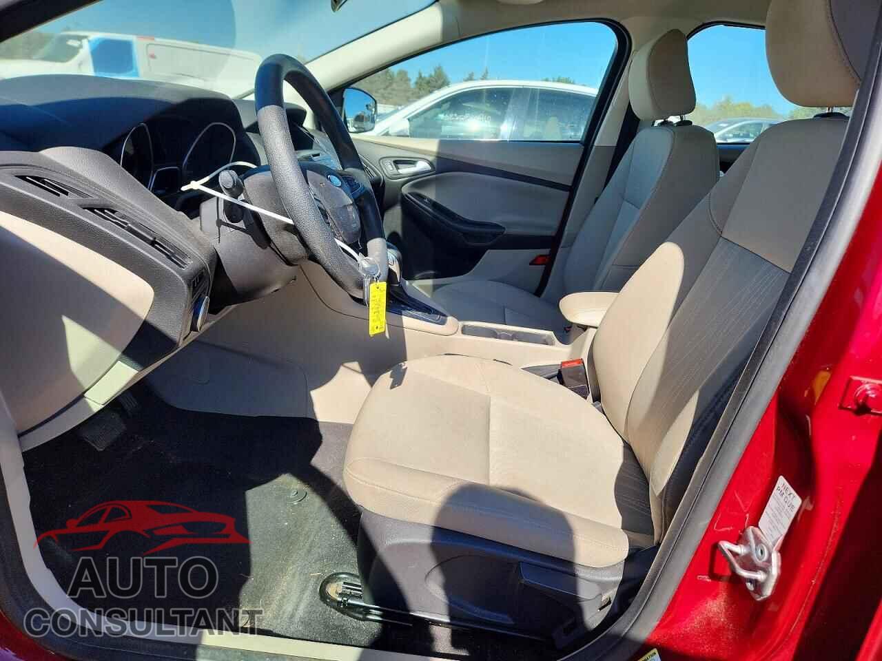 FORD FOCUS 2017 - 1FADP3K2XHL232375