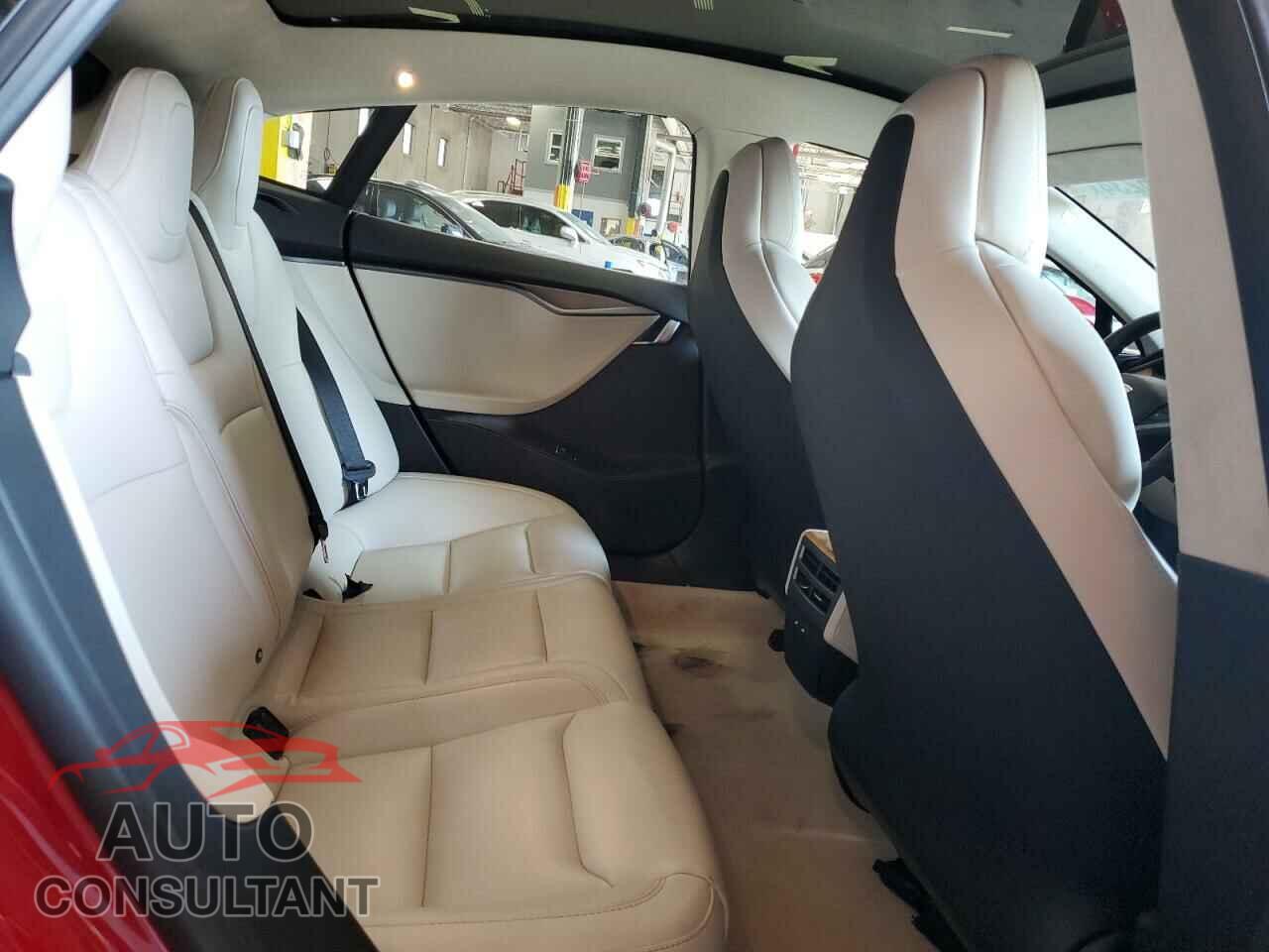 TESLA MODEL S 2018 - 5YJSA1E23JF294907