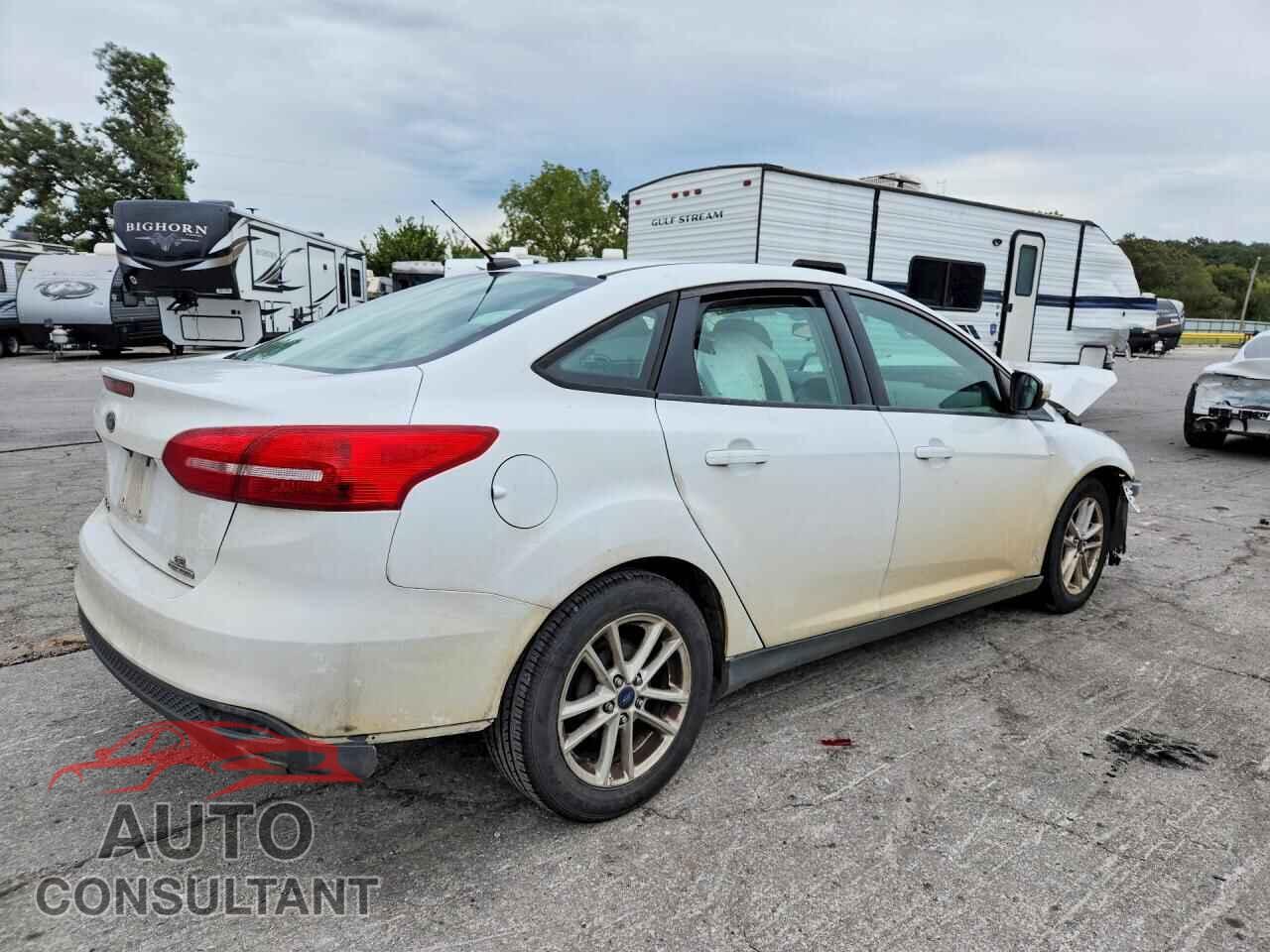 FORD FOCUS 2015 - 1FADP3F24FL343849