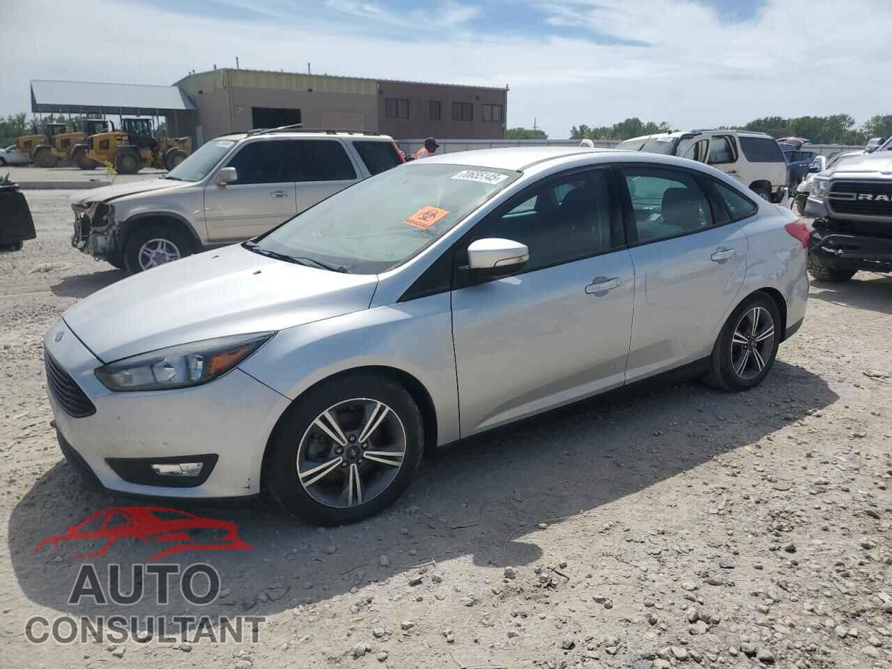 FORD FOCUS 2016 - 1FADP3FE0GL360966