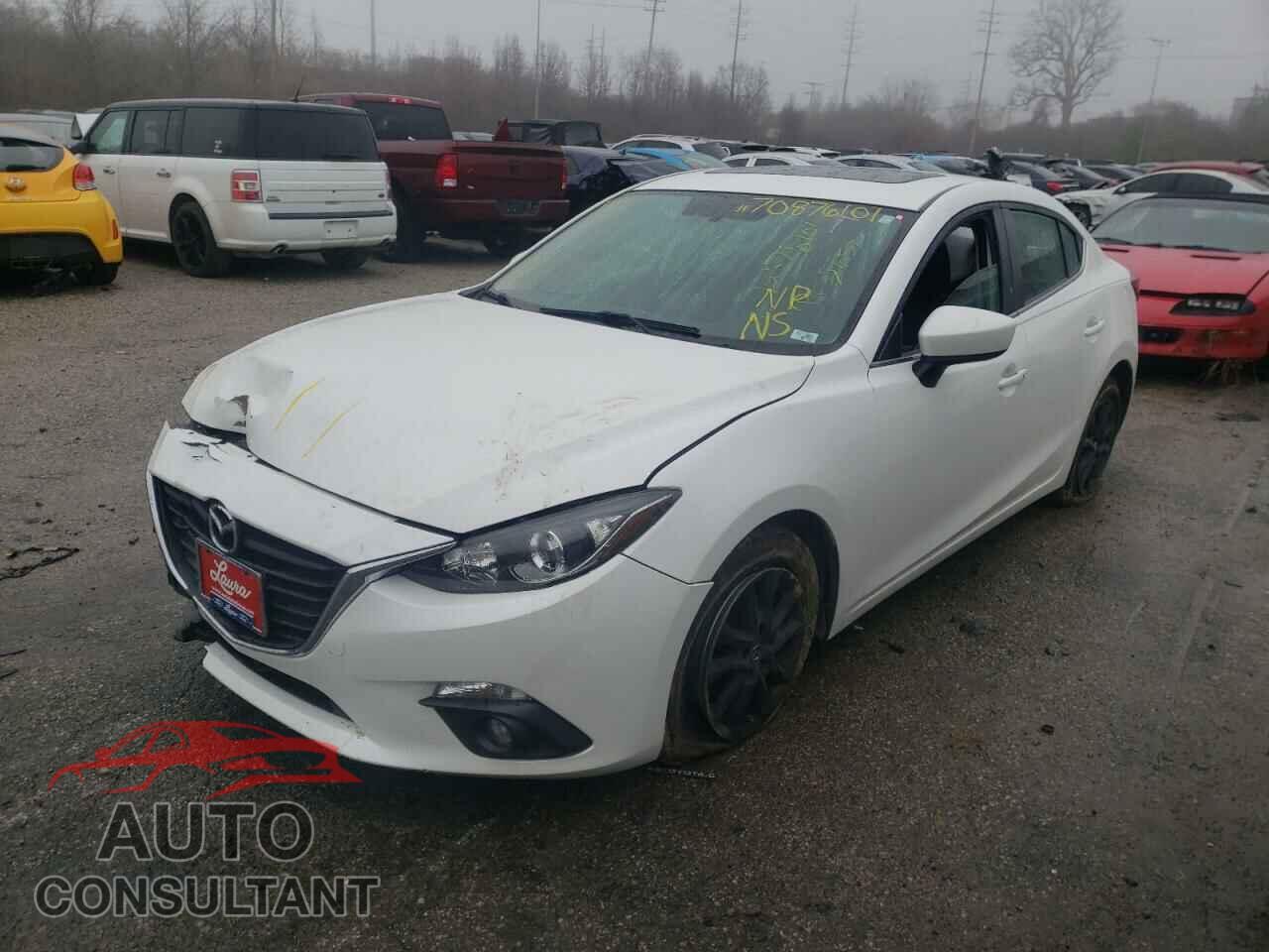 MAZDA 3 2016 - 3MZBM1V73GM256419