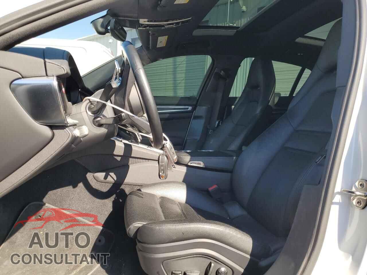 PORSCHE PANAMERA 2022 - WP0AJ2A76NL101106