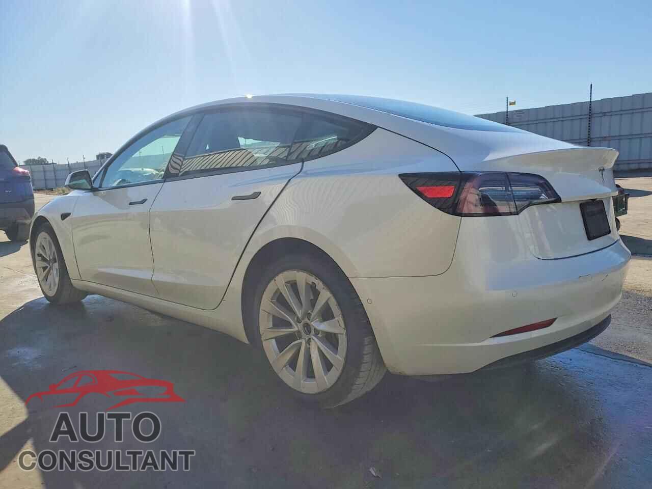 TESLA MODEL 3 2022 - 5YJ3E1EA7NF371638