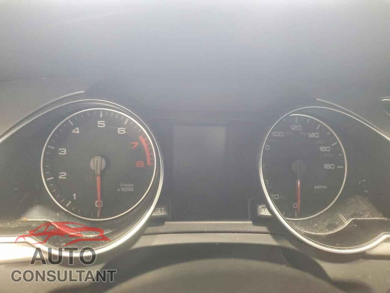 AUDI A5 2011 - WAURFAFR3BA025700