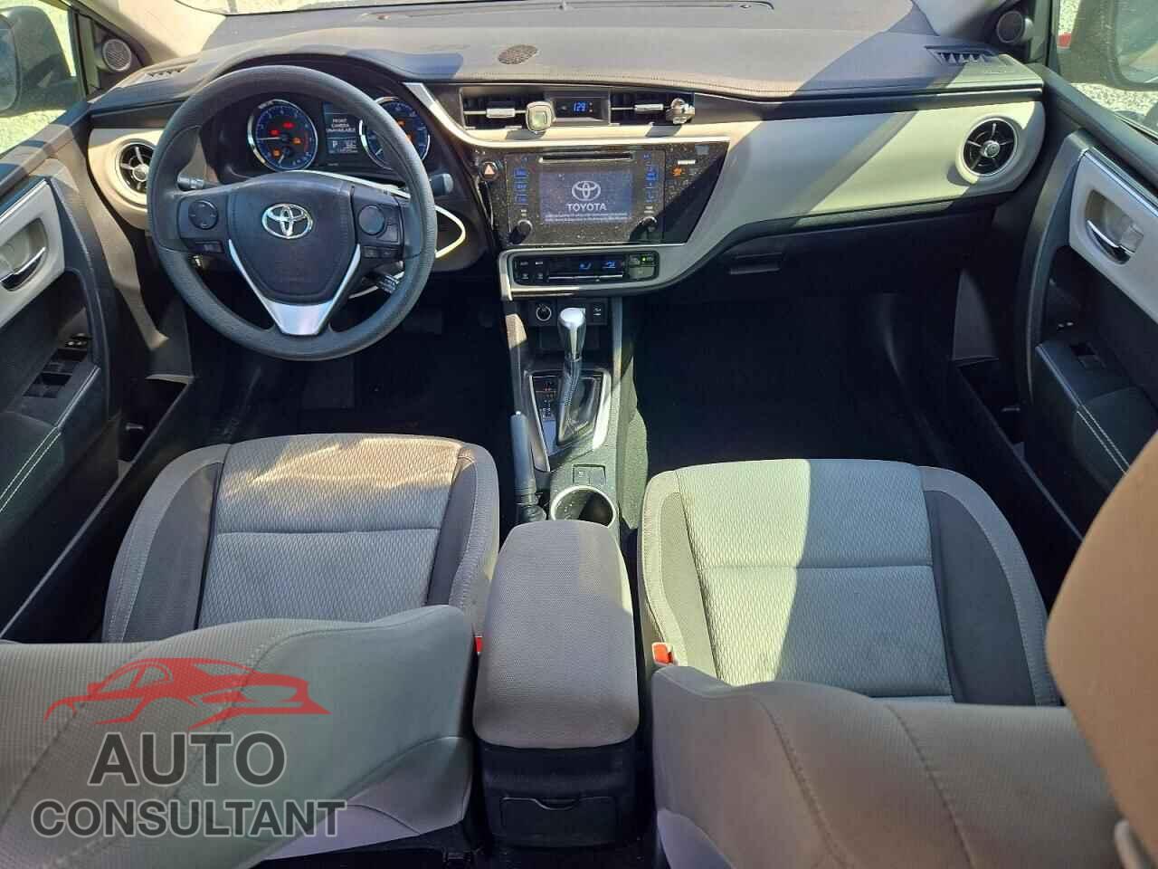 TOYOTA COROLLA 2017 - 5YFBURHE7HP716901