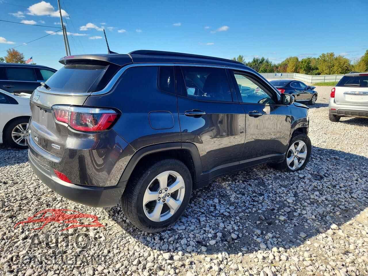 JEEP COMPASS 2018 - 3C4NJDBB5JT283864