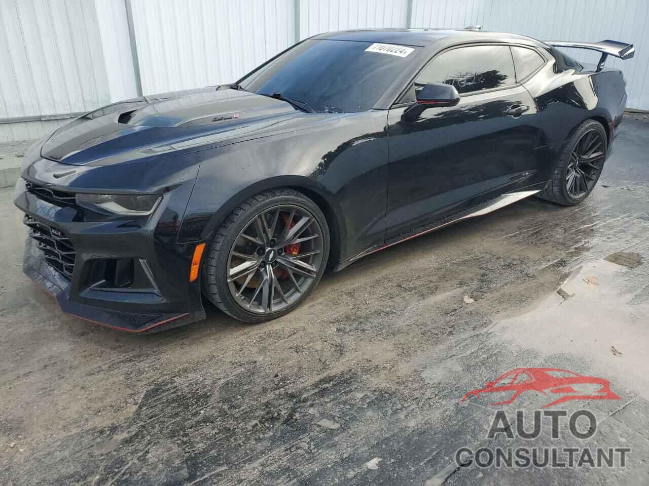 CHEVROLET CAMARO 2018 - 1G1FK1R66J0136757