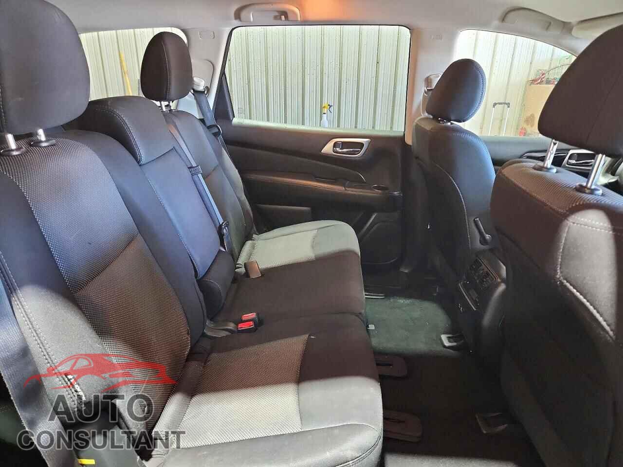 NISSAN PATHFINDER 2020 - 5N1DR2BM3LC634596