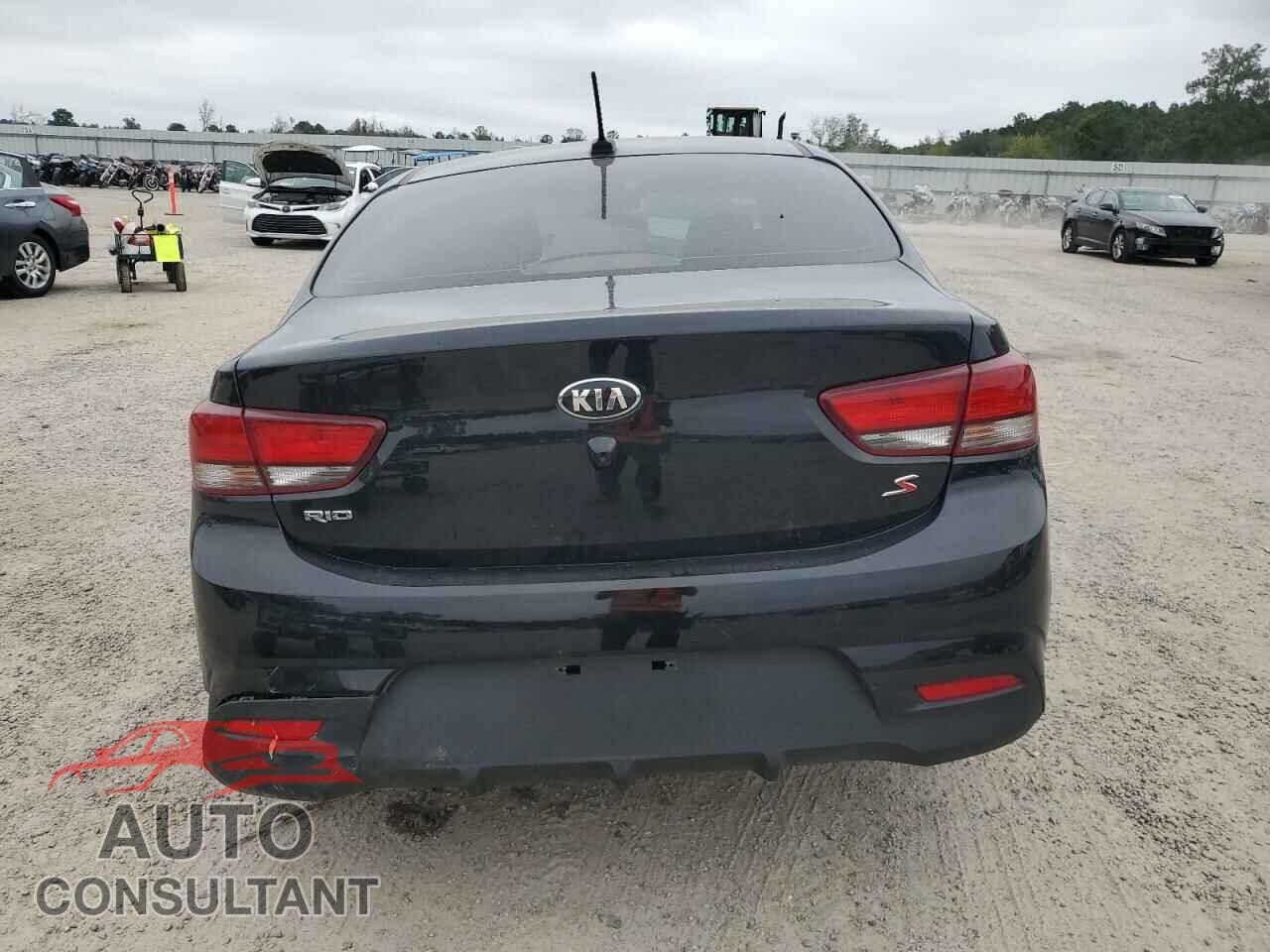 KIA RIO 2018 - 3KPA24AB8JE078539