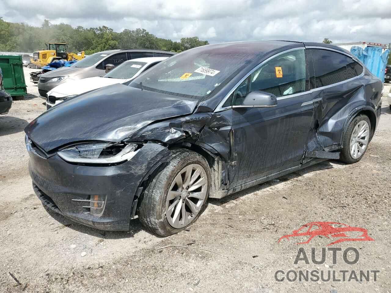 TESLA MODEL X 2017 - 5YJXCBE20HF063365