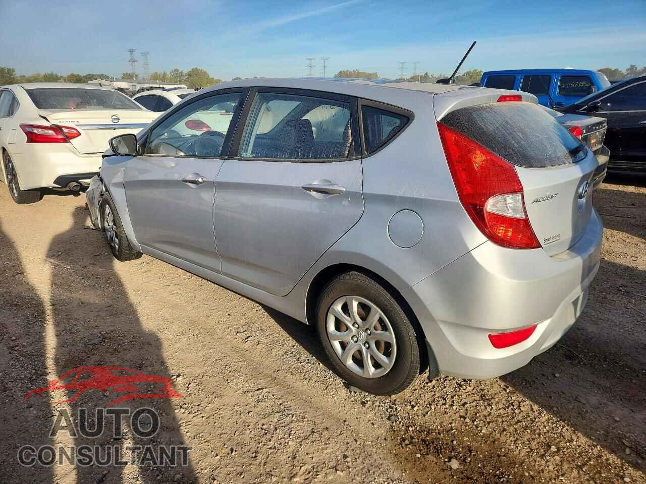 HYUNDAI ACCENT 2014 - KMHCT5AE8EU157847