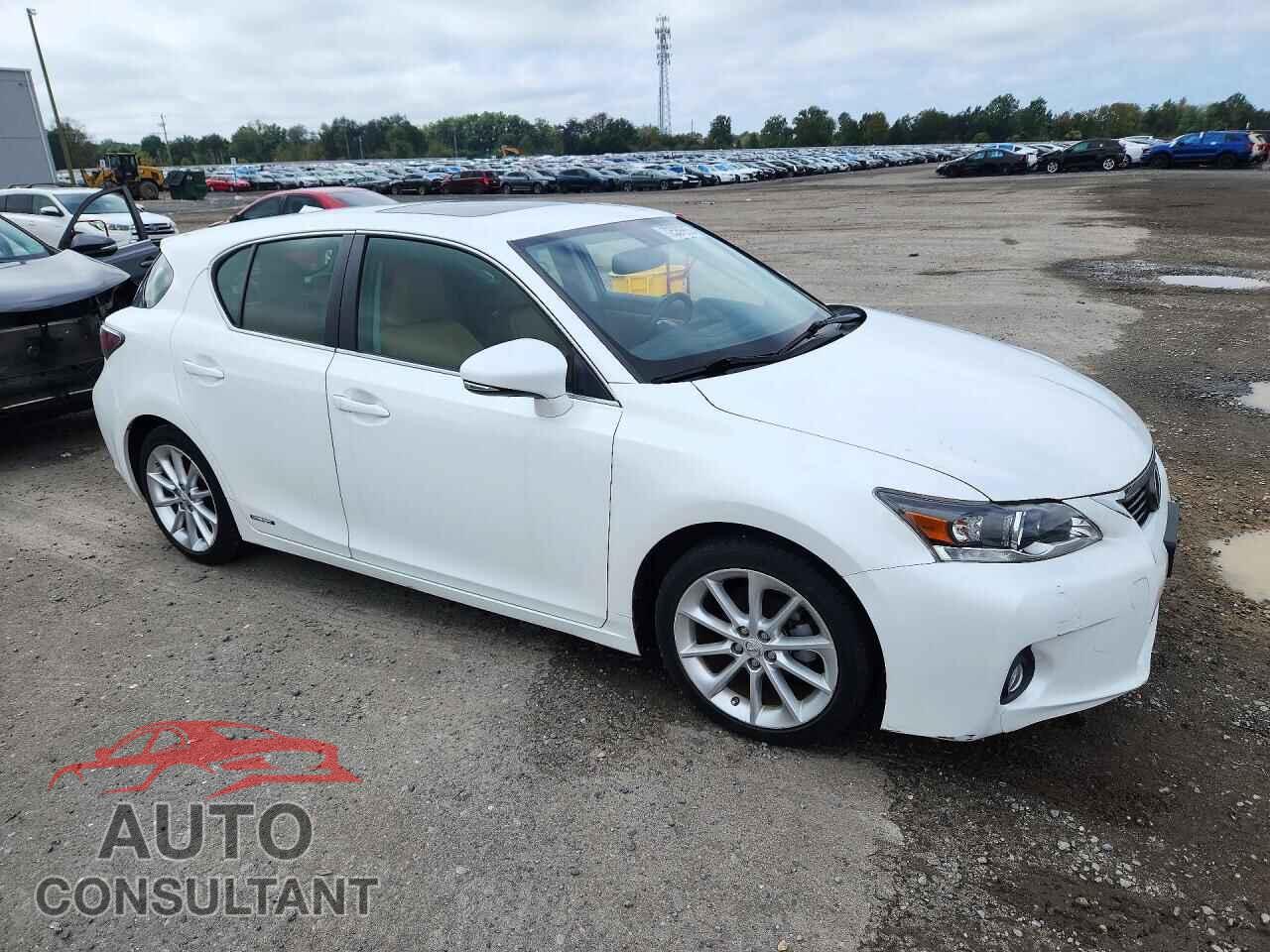 LEXUS CT 200 2013 - JTHKD5BH4D2133060