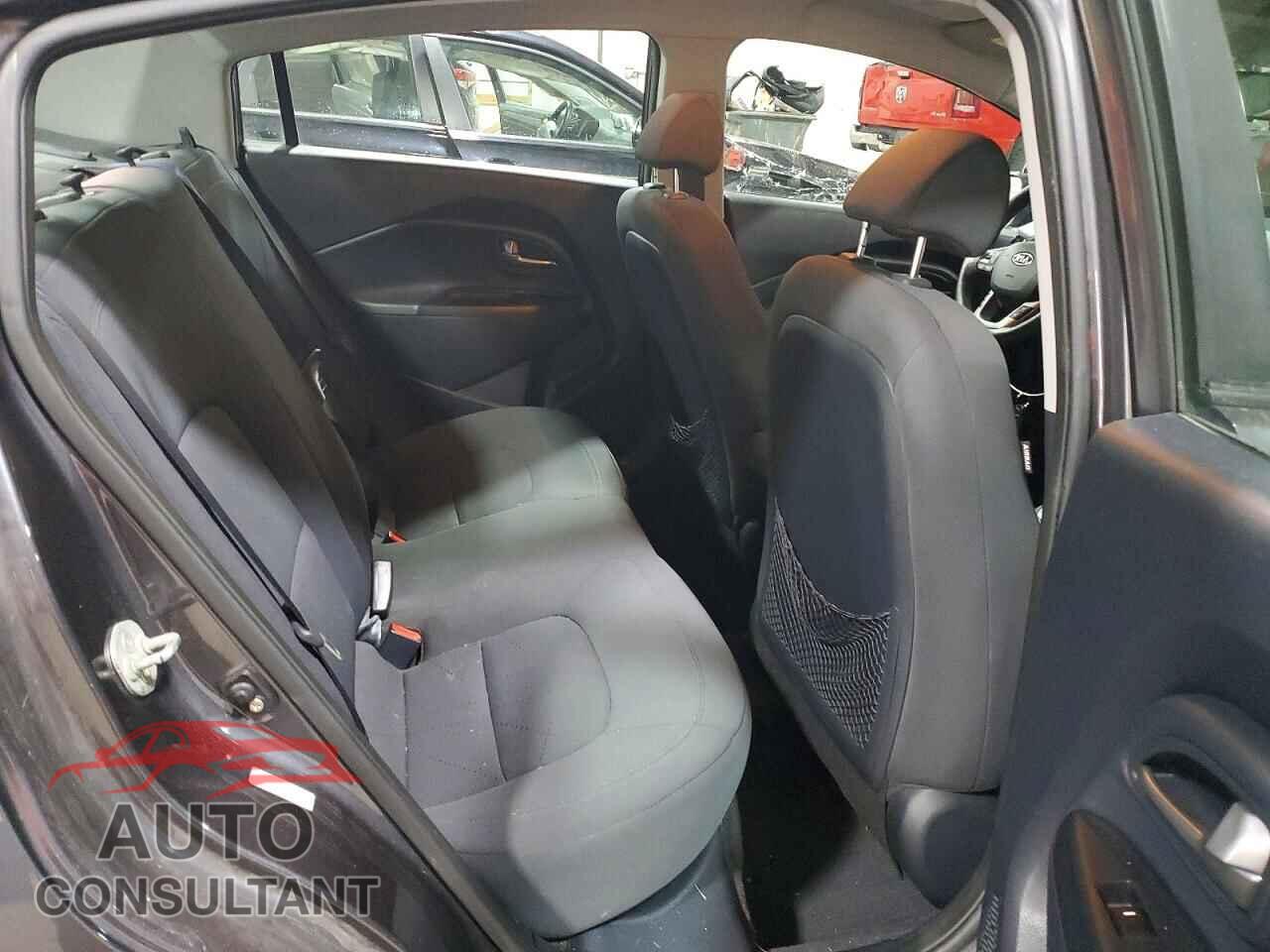 KIA RIO 2012 - KNADN4A33C6082629