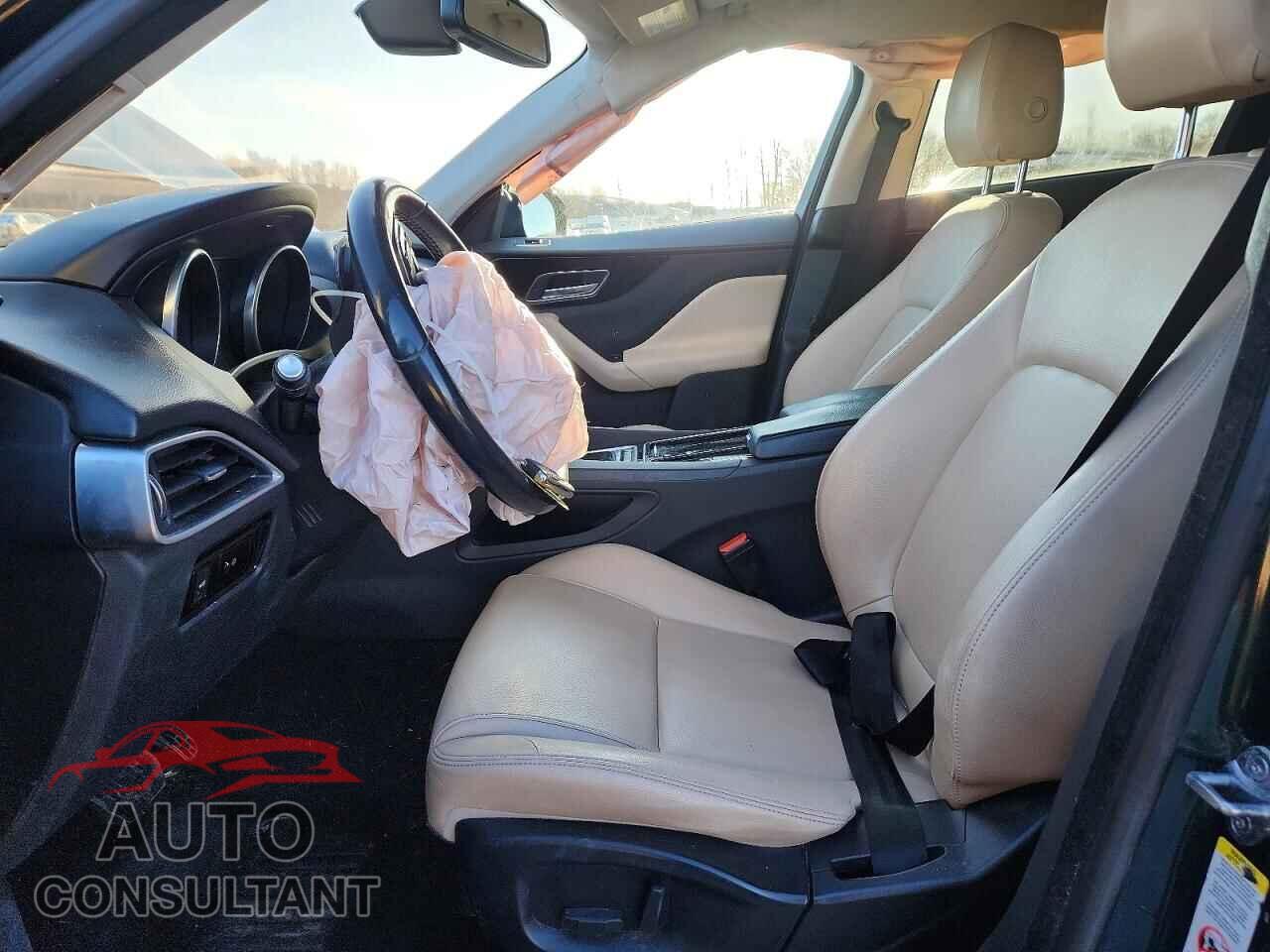 JAGUAR F-PACE 2018 - SADCJ2EV5JA262560