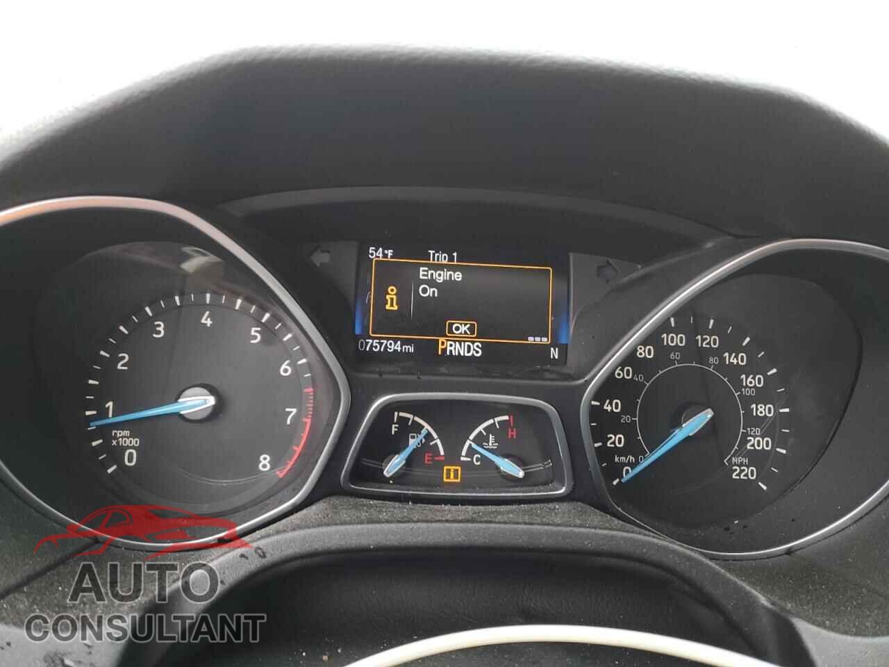 FORD FOCUS 2016 - 1FADP3N24GL303516