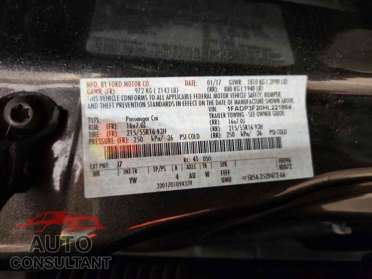 FORD FOCUS 2017 - 1FADP3F20HL221864