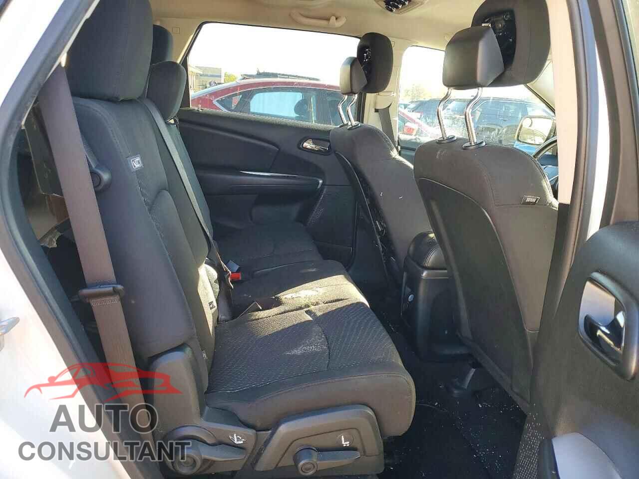 DODGE JOURNEY 2017 - 3C4PDCBG5HT705289