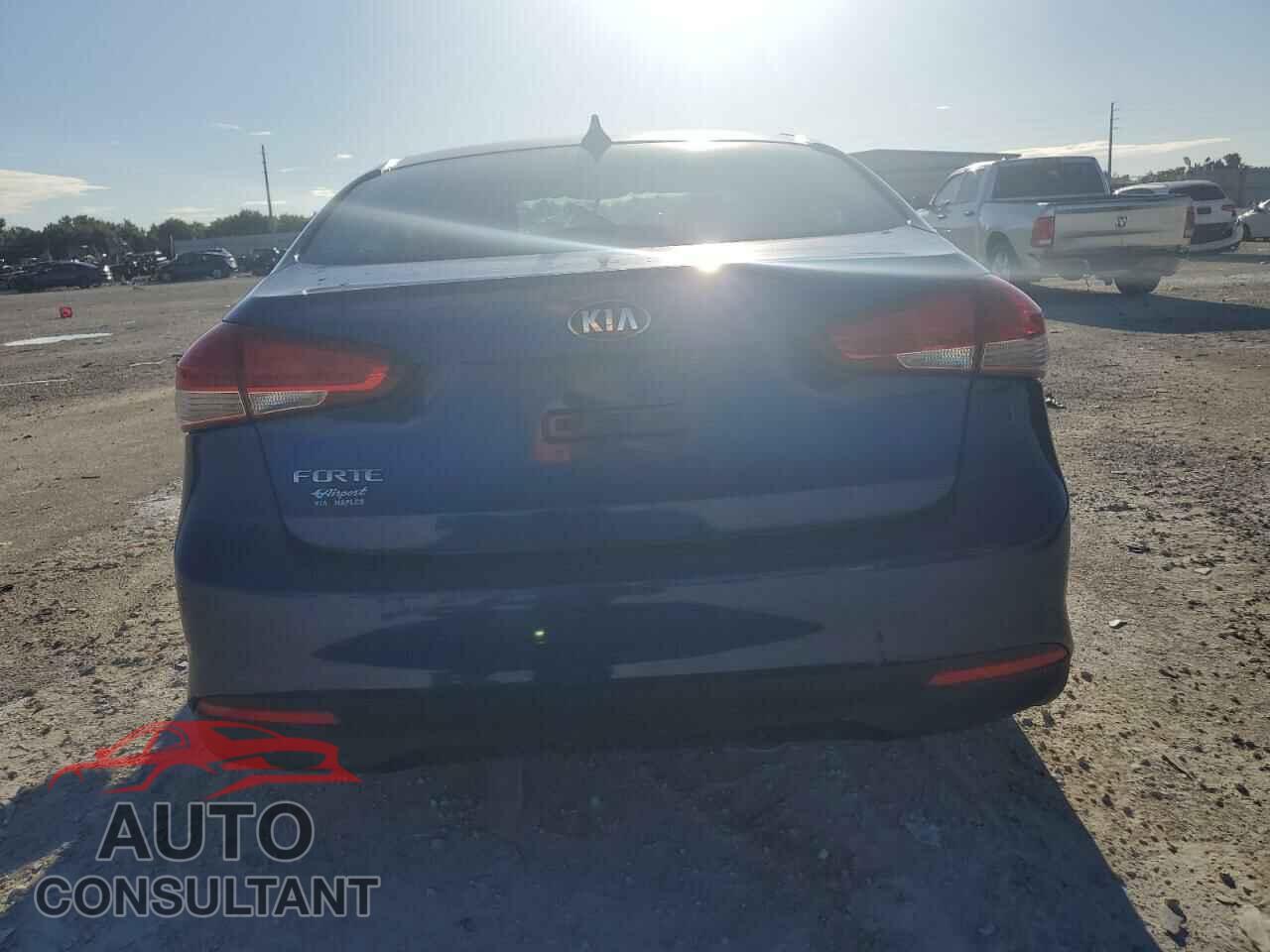 KIA FORTE 2017 - 3KPFK4A75HE013160