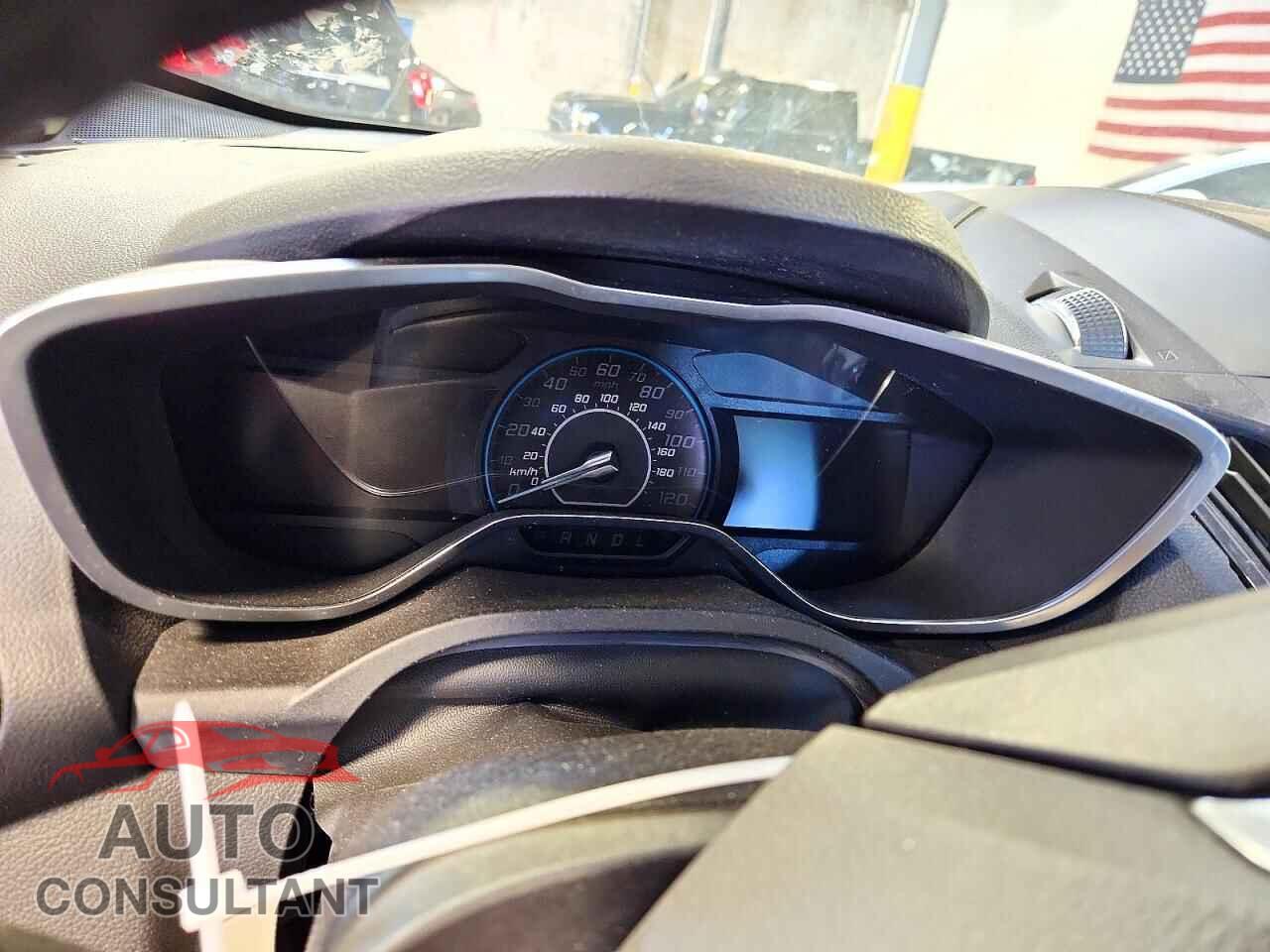 FORD CMAX 2015 - 1FADP5BU8FL115307