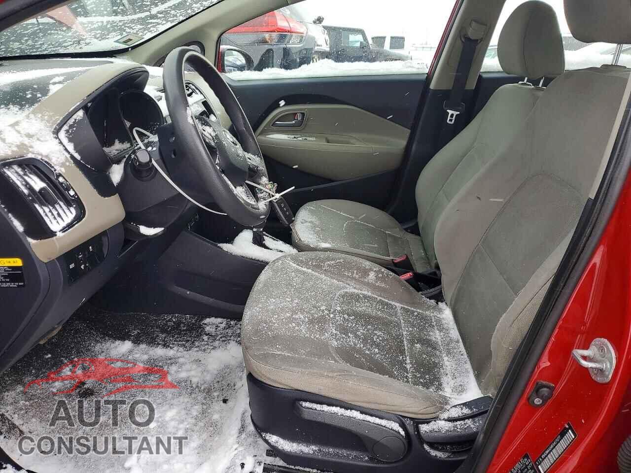 KIA RIO 2014 - KNADM4A34E6417077