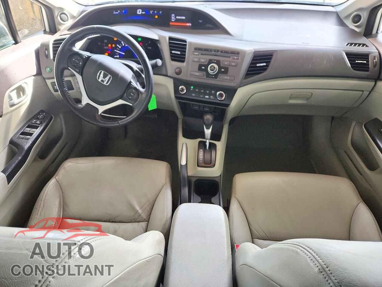 HONDA CIVIC 2012 - 2HGFB2F94CH548400