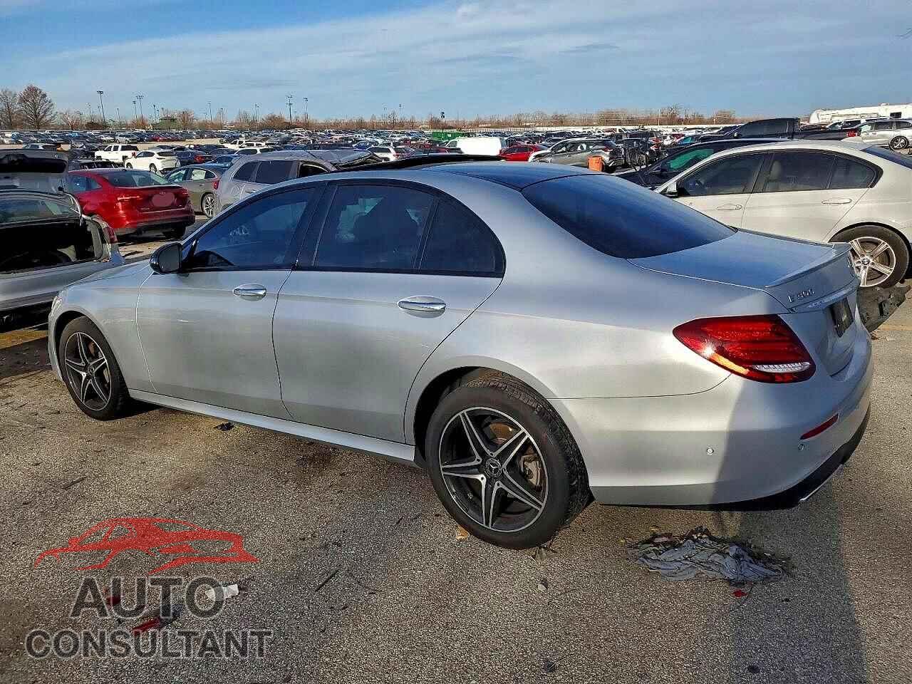 MERCEDES-BENZ E-CLASS 2018 - WDDZF4KB3JA373546