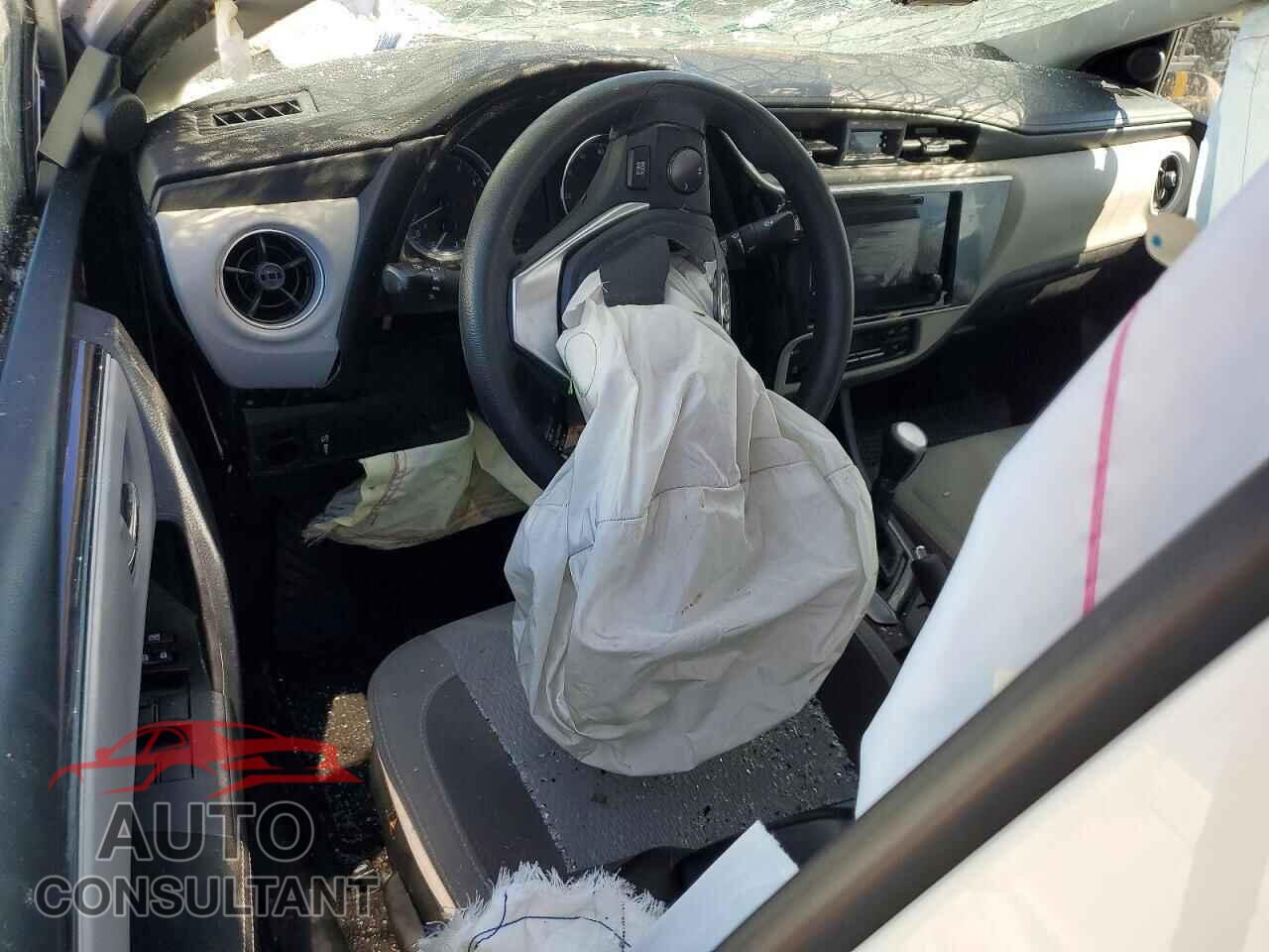 TOYOTA COROLLA 2017 - 2T1BURHEXHC956038