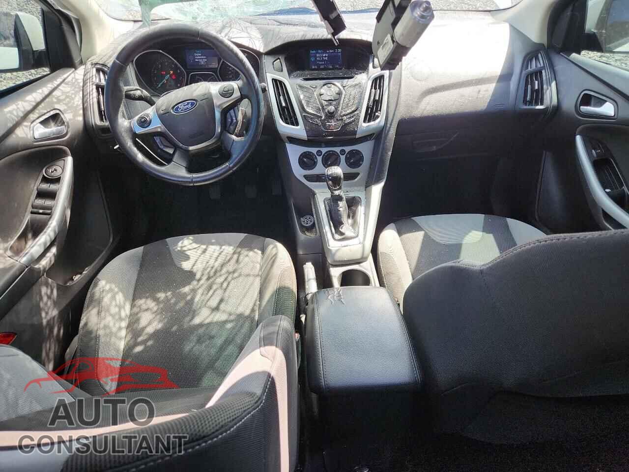 FORD FOCUS 2012 - 1FAHP3K21CL200084