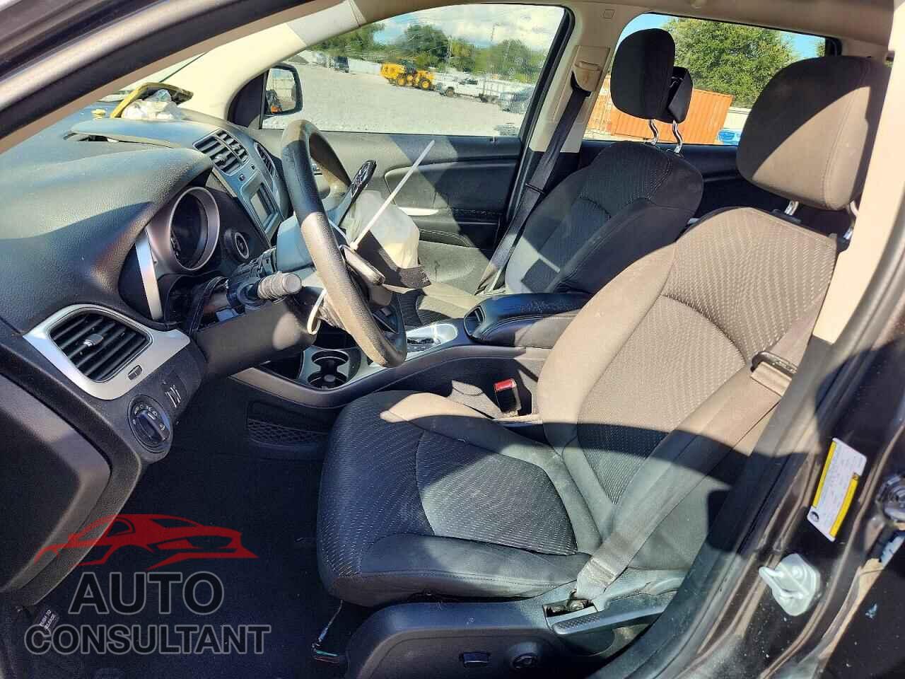 DODGE JOURNEY 2017 - 3C4PDCBG9HT572326
