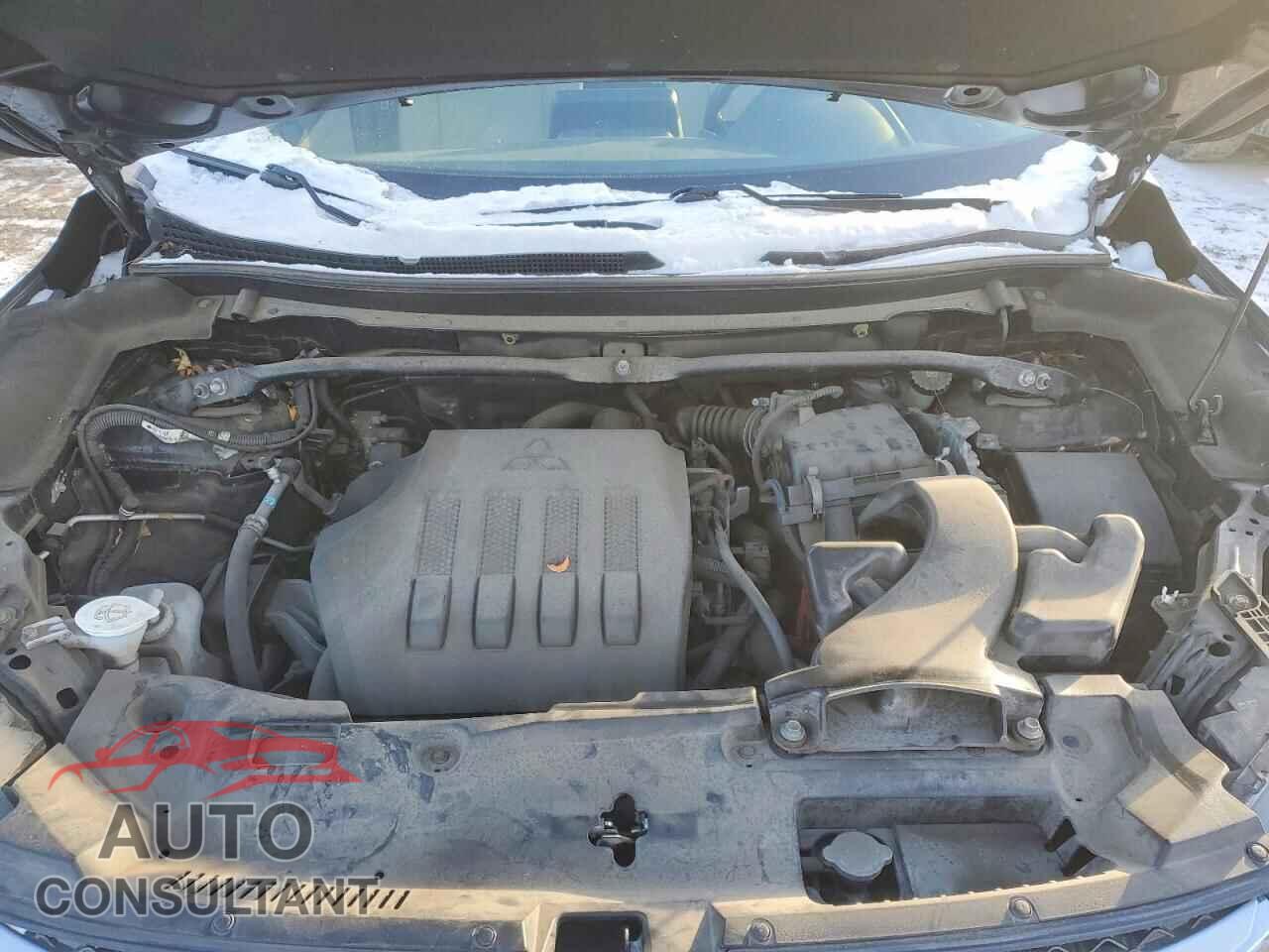 MITSUBISHI ECLIPSE 2019 - JA4AT5AA0KZ021505