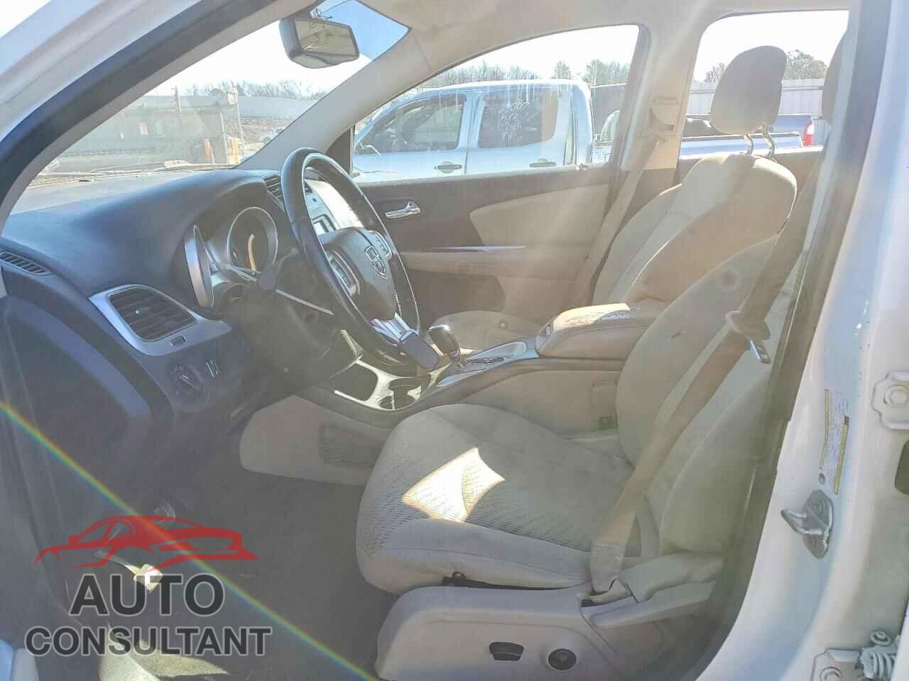 DODGE JOURNEY 2015 - 3C4PDCAB3FT650411