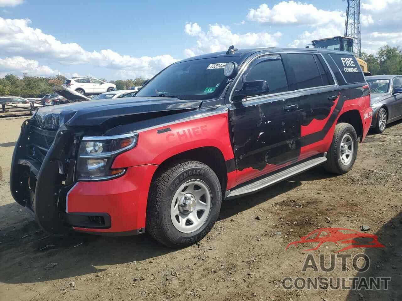 CHEVROLET TAHOE 2017 - 1GNSKFEC8HR357661