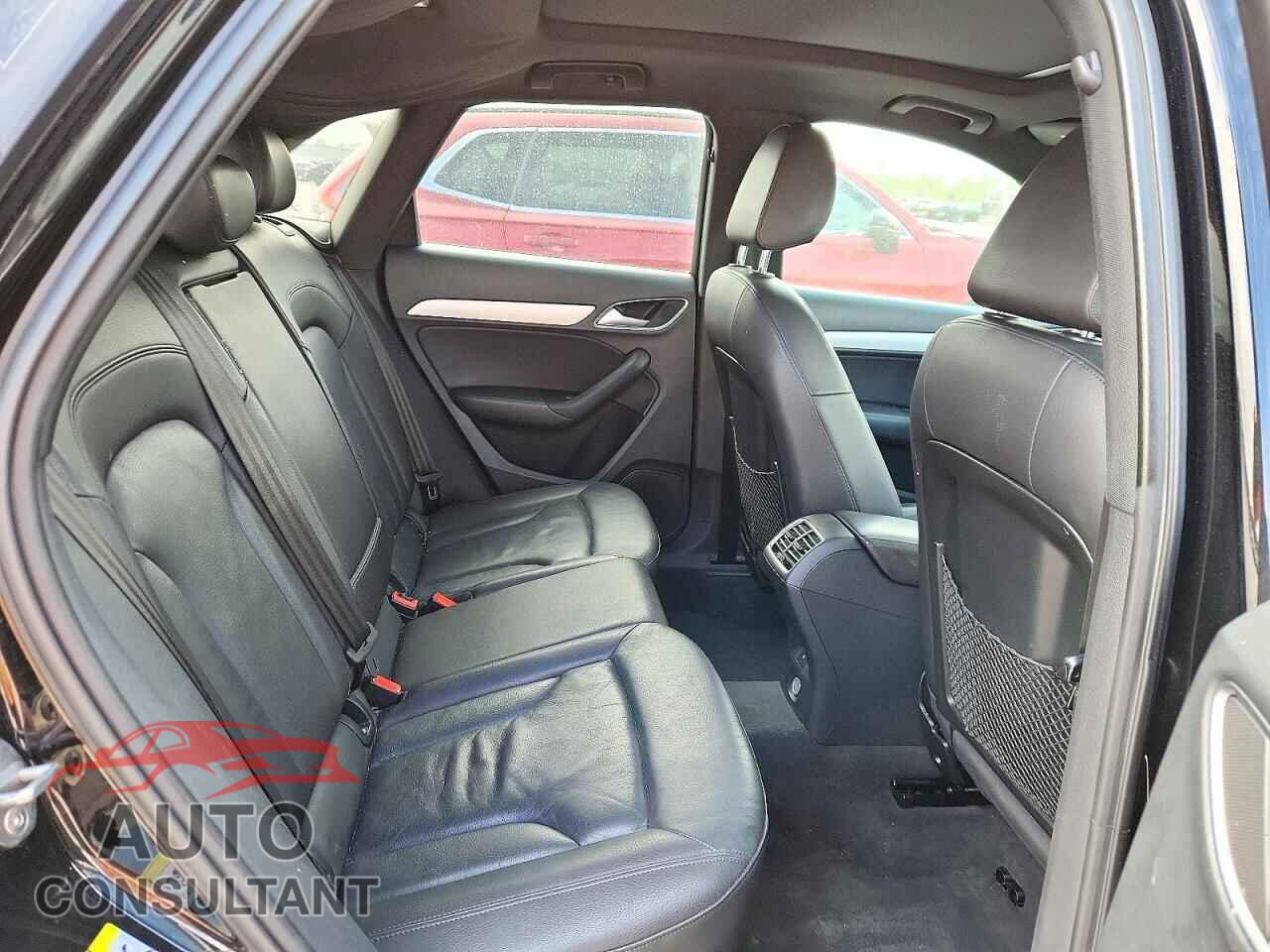 AUDI Q3 2018 - WA1BCCFS0JR011226