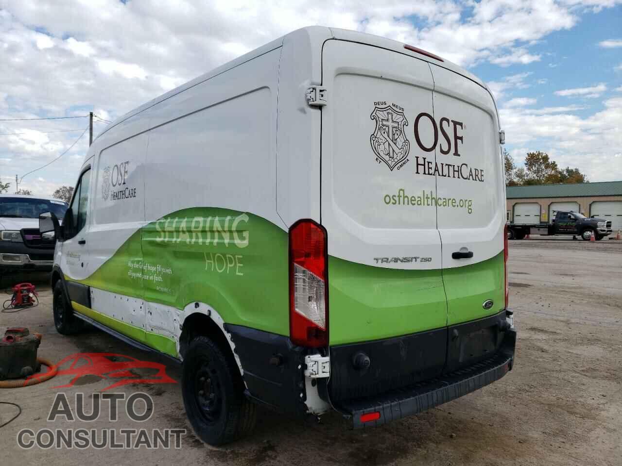FORD TRANSIT 2017 - 1FTYR2CM7HKB32997
