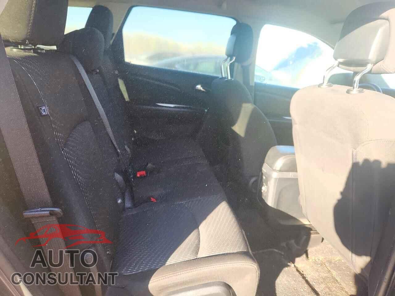 DODGE JOURNEY 2015 - 3C4PDCAB9FT649554