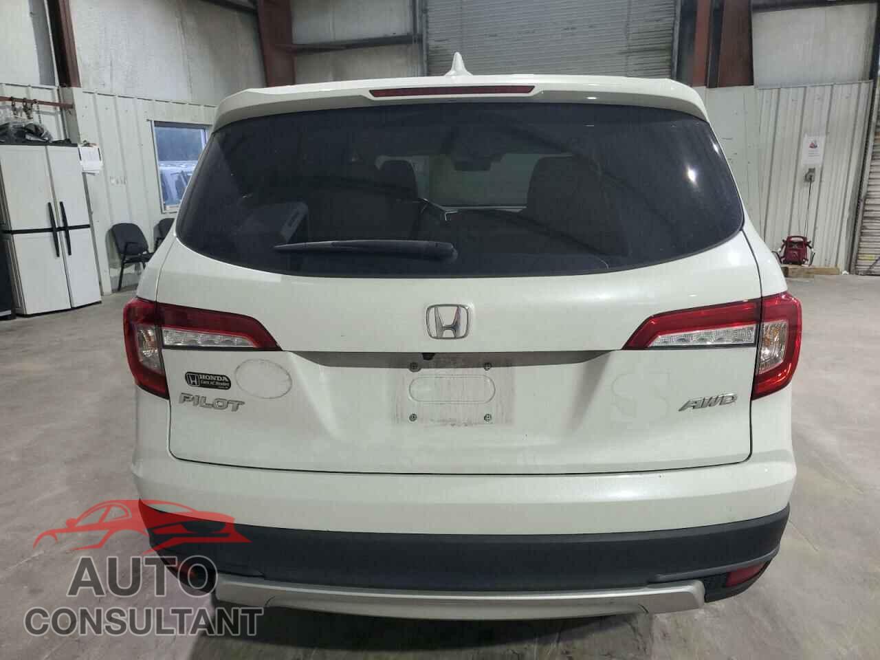 HONDA PILOT 2021 - 5FNYF6H53MB018312