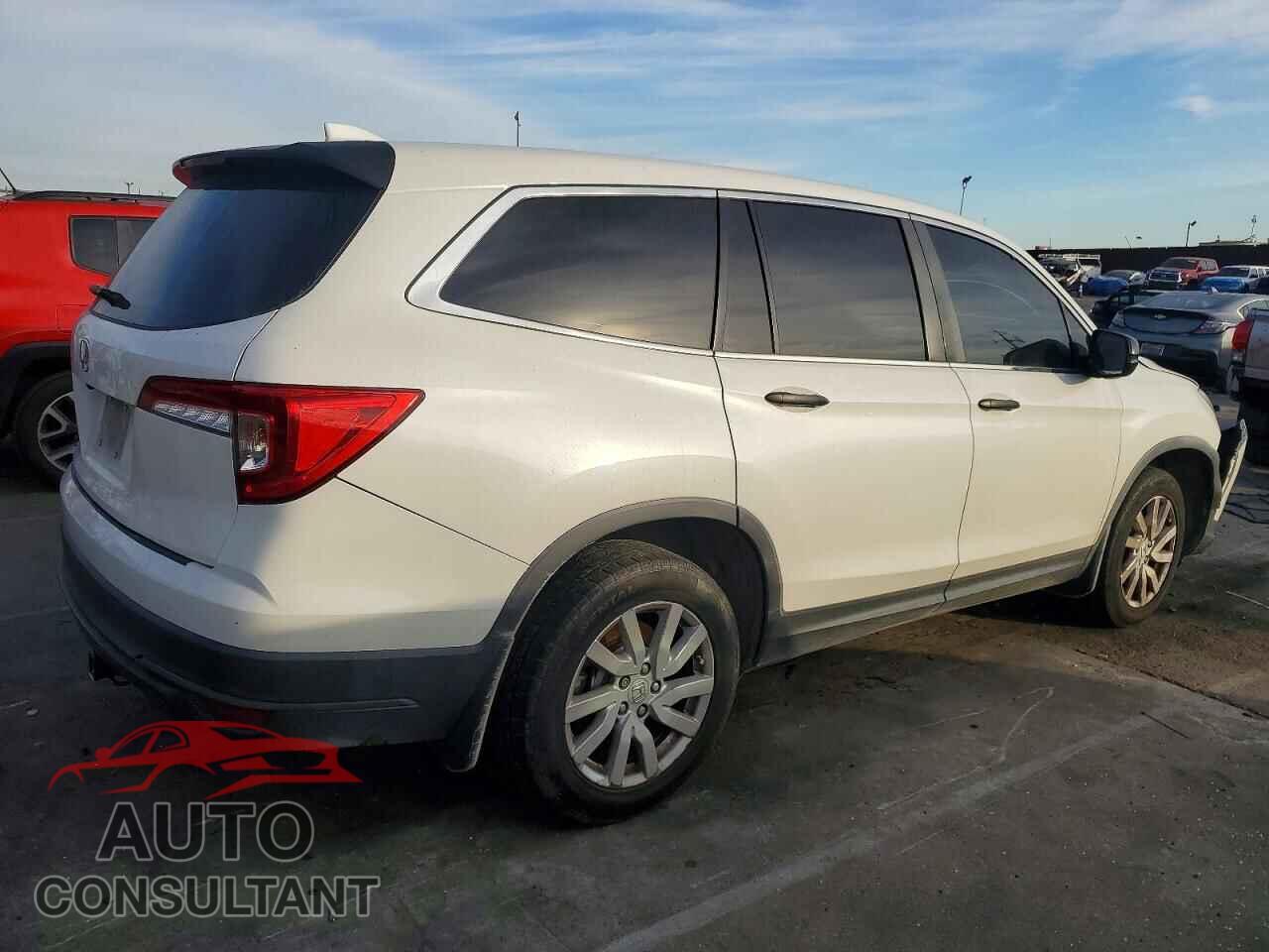 HONDA PILOT 2020 - 5FNYF5H17LB007366