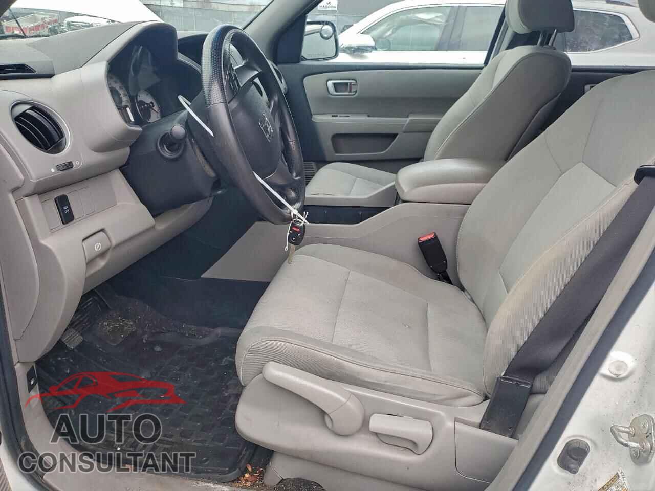 HONDA PILOT 2011 - 5FNYF4H21BB505323