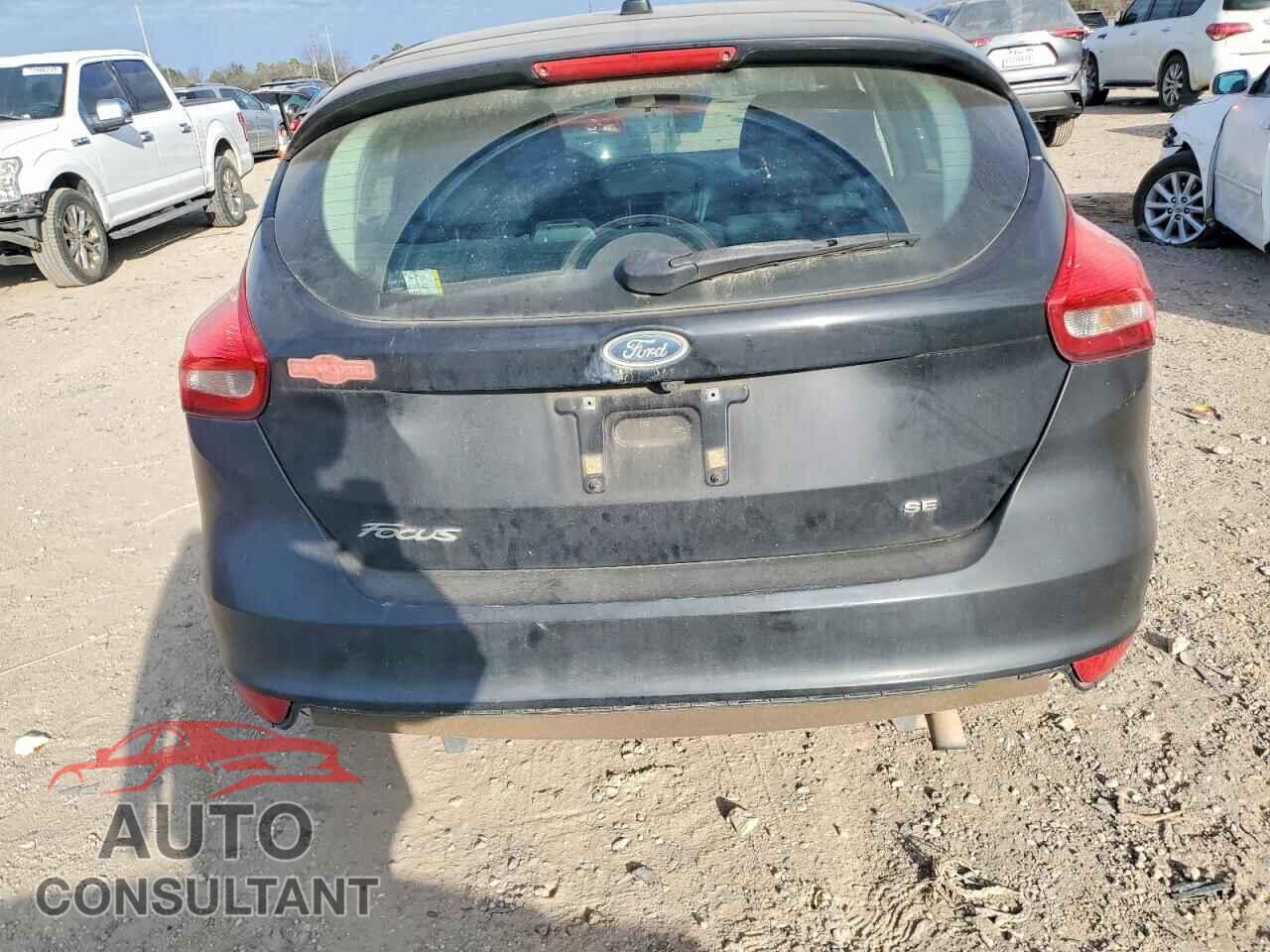 FORD FOCUS 2017 - 1FADP3K20HL217237