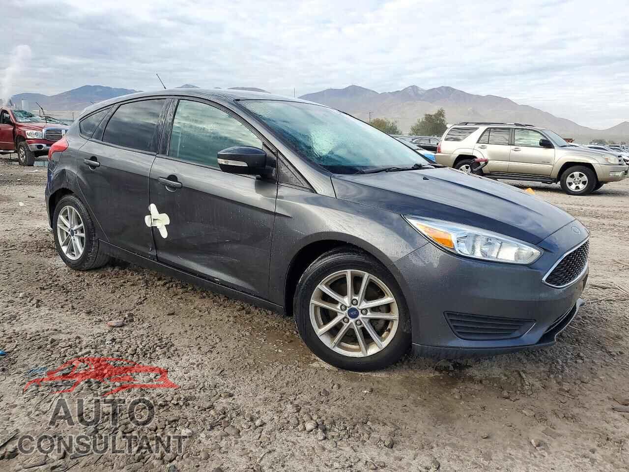 FORD FOCUS 2015 - 1FADP3K27FL221394