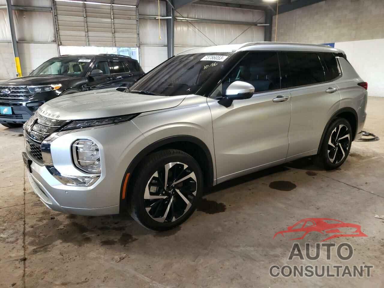 MITSUBISHI OUTLANDER 2023 - JA4J3VA81PZ023946