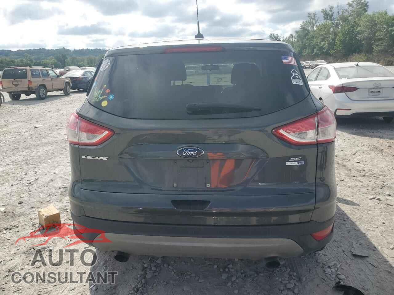 FORD ESCAPE 2015 - 1FMCU9G91FUC75318