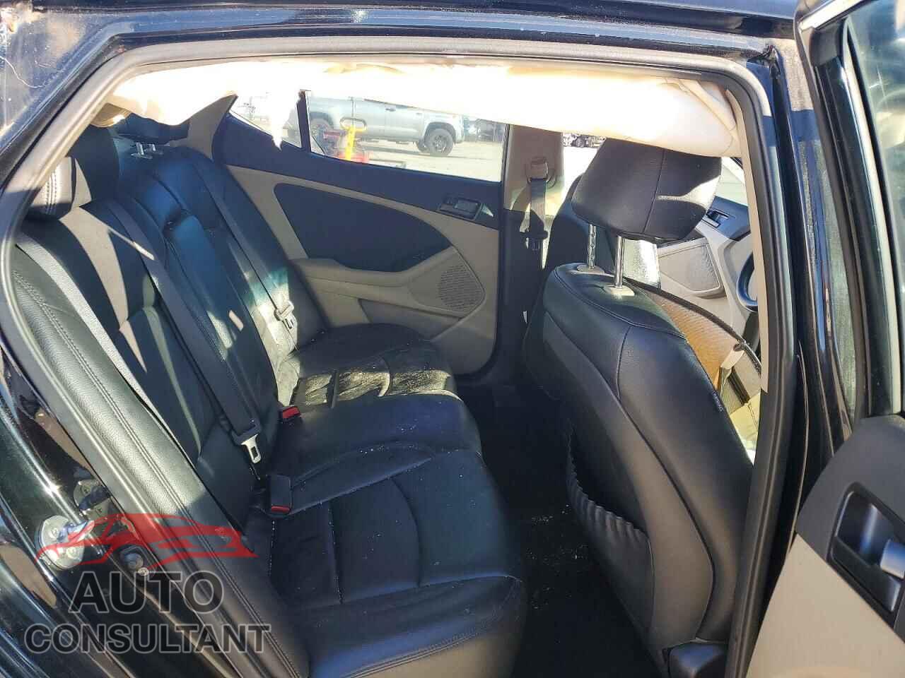 KIA OPTIMA 2012 - KNAGM4A70C5275524