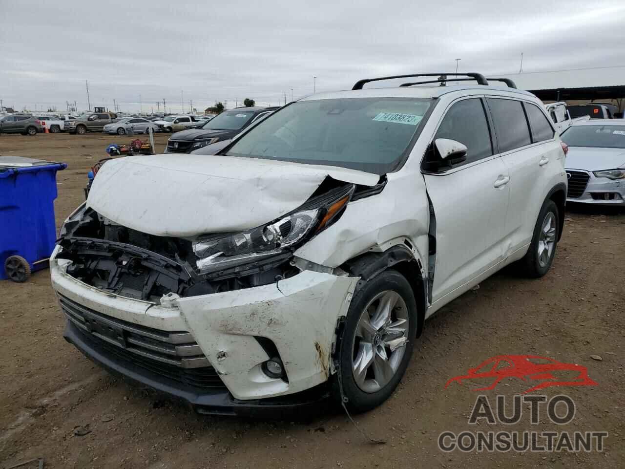 TOYOTA HIGHLANDER 2019 - 5TDDZRFH3KS971955