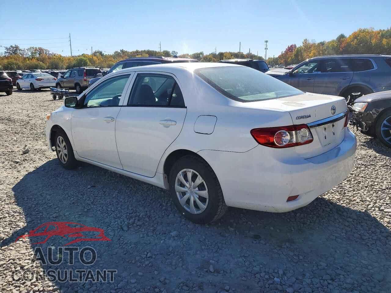 TOYOTA COROLLA 2013 - 5YFBU4EE1DP182814