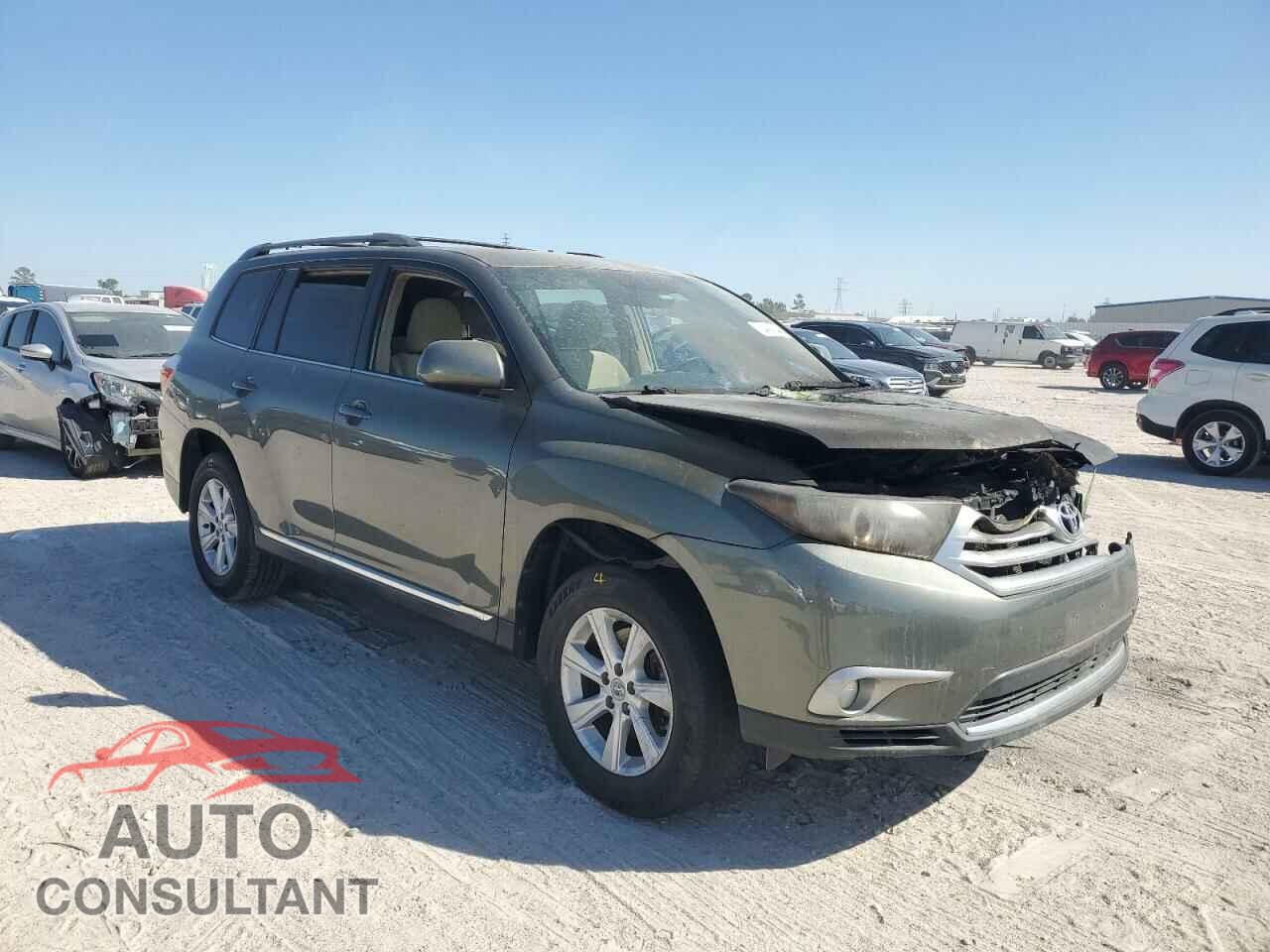 TOYOTA HIGHLANDER 2011 - 5TDBK3EH2BS068741