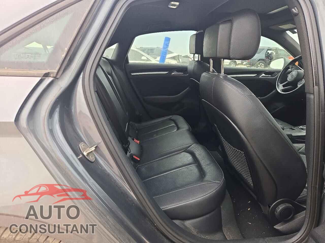 AUDI A3 2018 - WAUAUGFF9J1040468