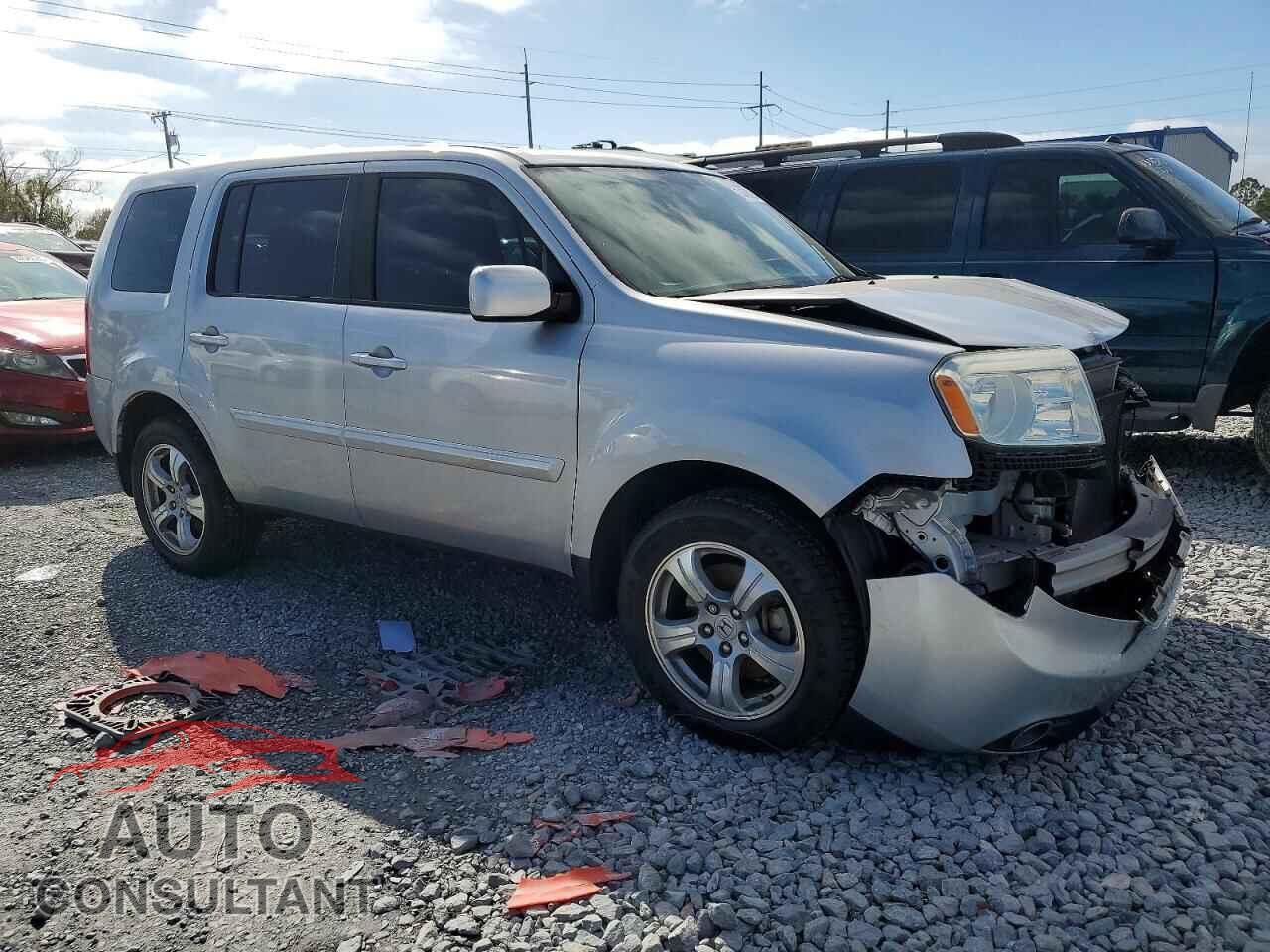HONDA PILOT 2015 - 5FNYF3H56FB027619